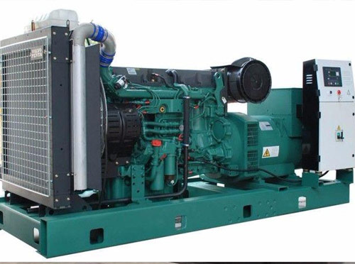 石嘴山升级现有发电机组的成本大概是多少？