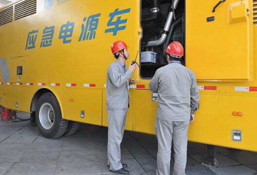 石嘴山如何清理被灰尘覆盖的机油散热器？